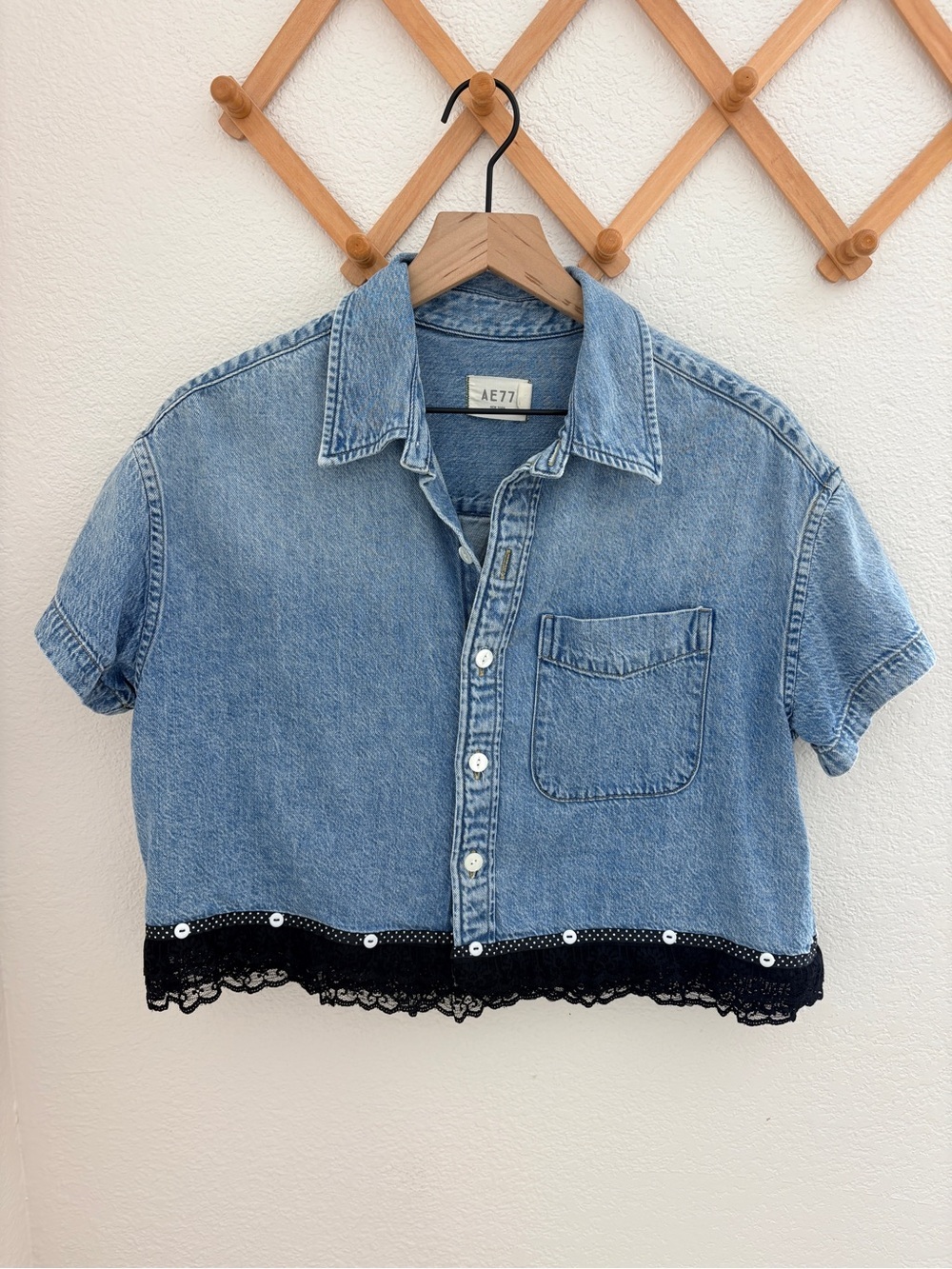 American Eagle AE77 Premium Boxy Cropped Denim Shirt with Black Lace Trim